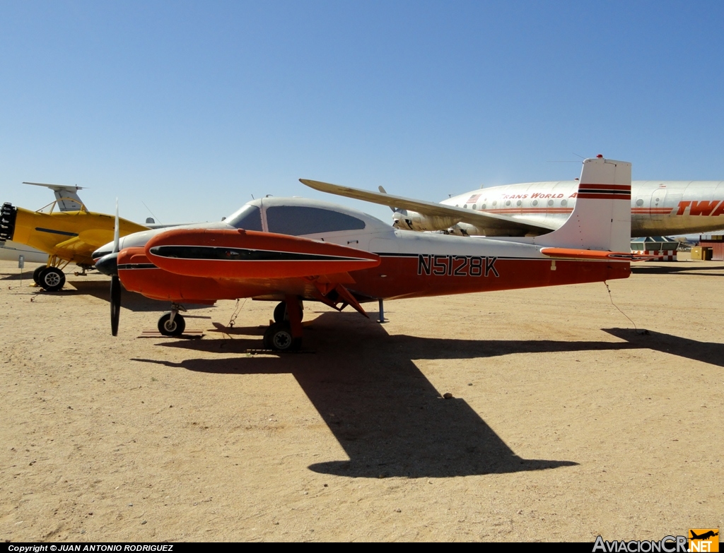 N5128K - Temco D-16 Twin Navion - Privado