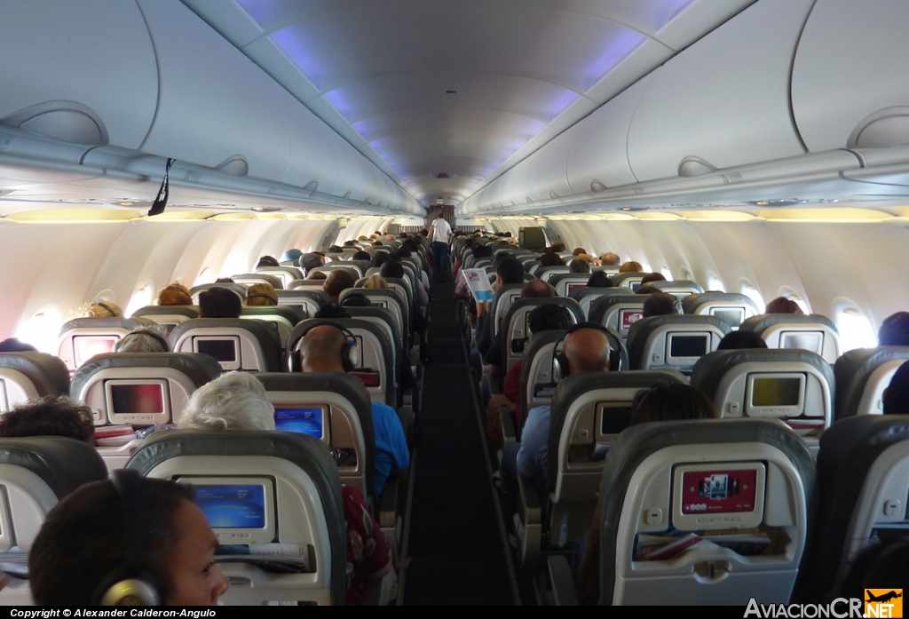 N570TA - Airbus A321-231 - TACA