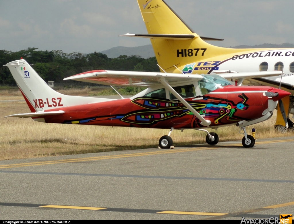 XB-LSZ - Cessna 182RG Skylane - Privado