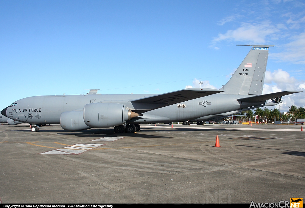 63-8000 - Boeing KC-135R Stratotanker (717-148) Boeing C-135 Stratotanker/Stratolifte - USAF - Fuerza Aerea de EE.UU