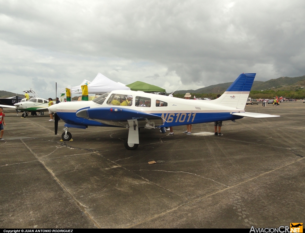 N61011 - Piper PA-28R-201 Arrow II - Universidad Interamericana De Puerto Rico
