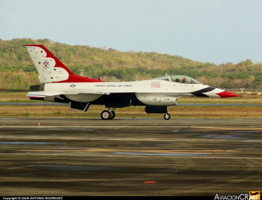 92-3888 / - General Dynamics F-16CJ Fighting Falcon - USAF - Fuerza Aerea de EE.UU