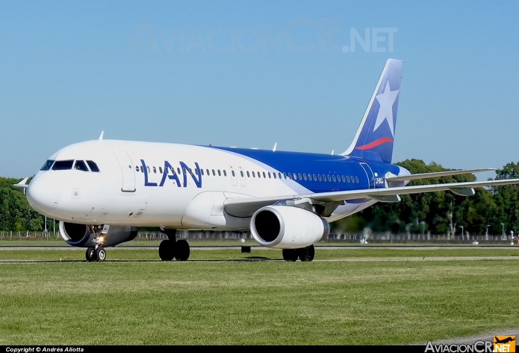 LV-BSJ - Airbus A320-233 - LAN Argentina