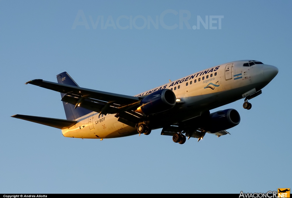 LV-BOT - Boeing 737-505 - Aerolineas Argentinas