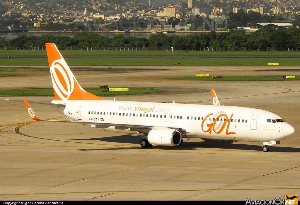 PR-GTY - Boeing 737-8EH - Gol Transportes Aereos