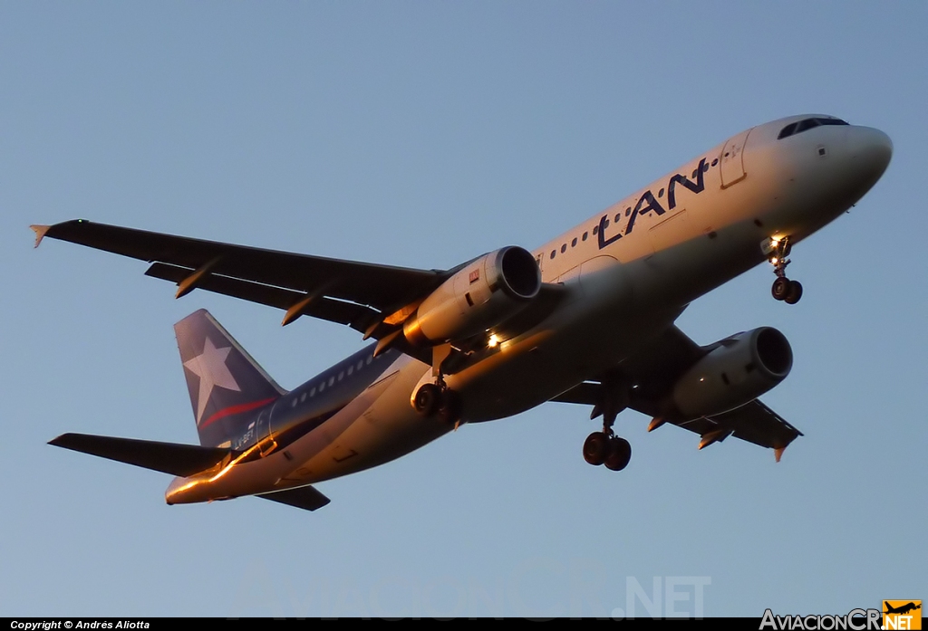 LV-BFY - Airbus A320-233 - LAN Argentina