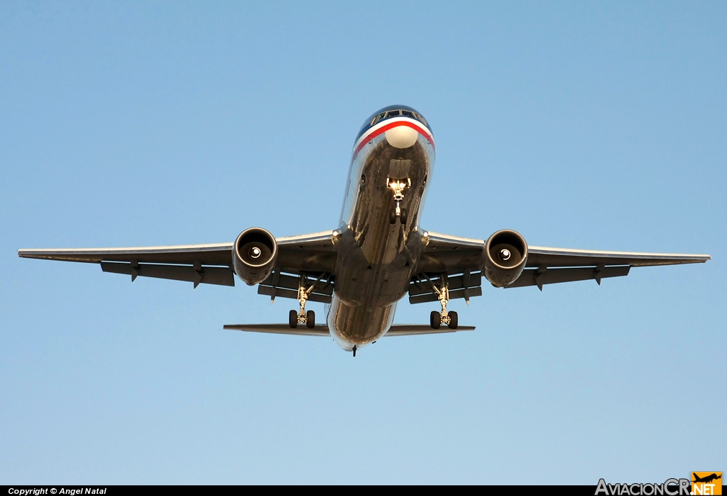 N396AN - Boeing 767-323/ER - American Airlines