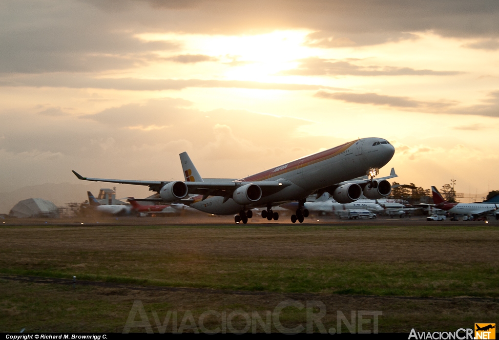 EC-LEV - Airbus A340-642 - Iberia