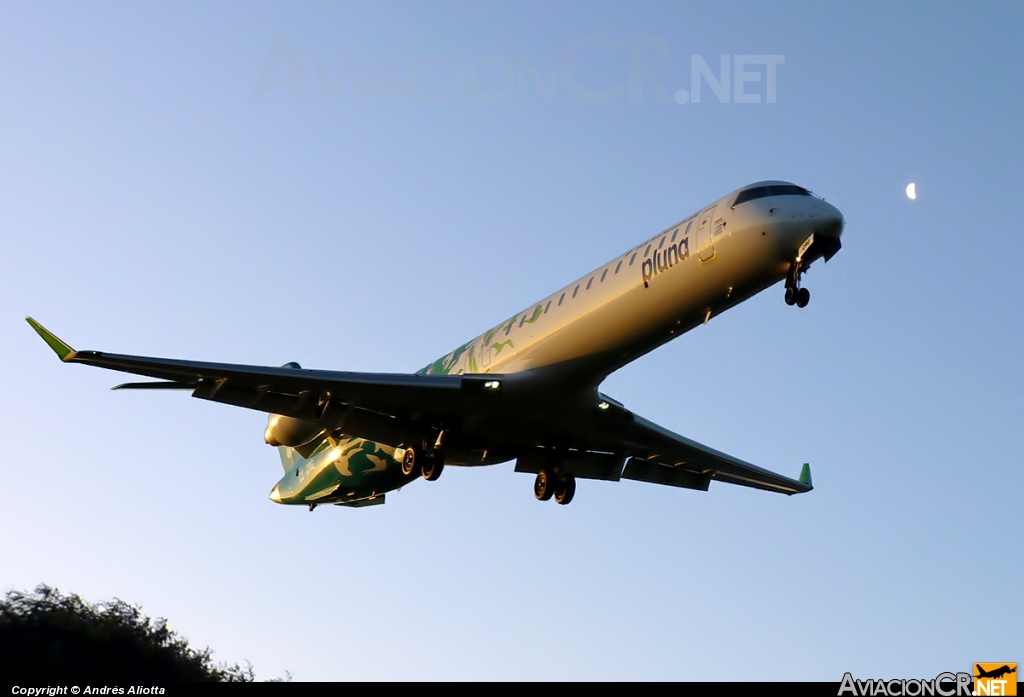 CX-CRG - Bombardier CRJ-900LR - Pluna Uruguay