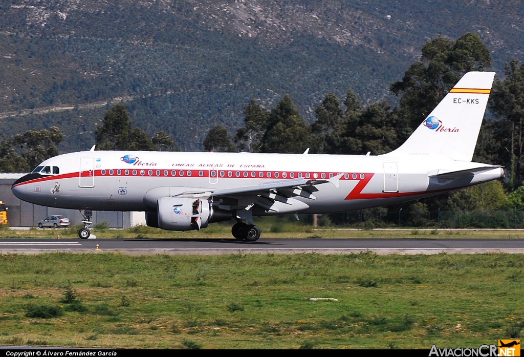 EC-KKS - Airbus A319-111 - Iberia