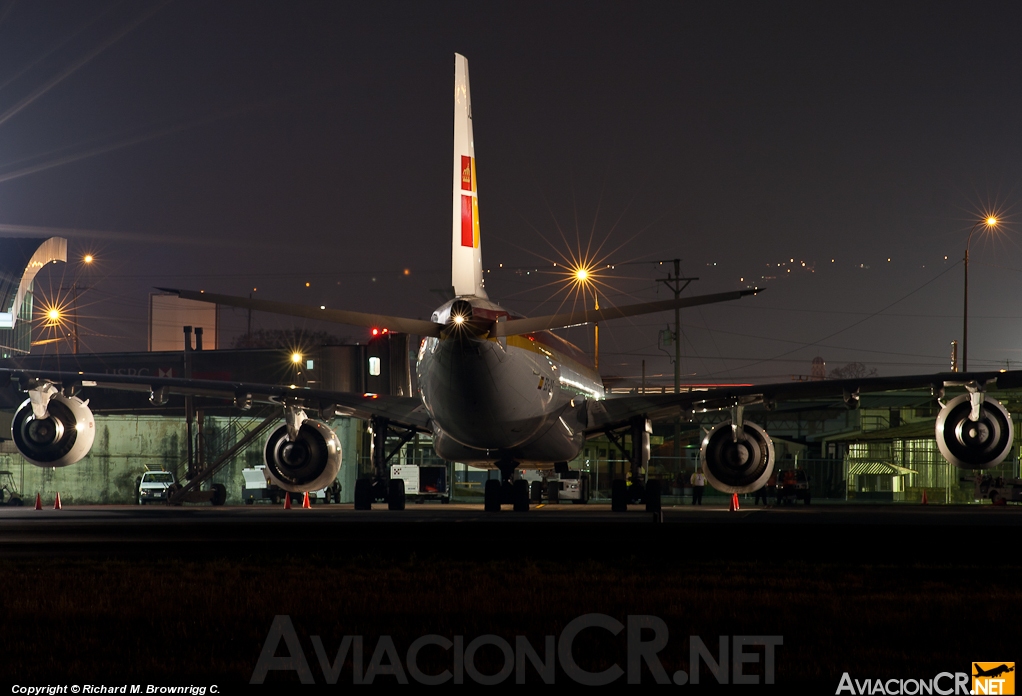 EC-JLE - Airbus A340-642 - Iberia