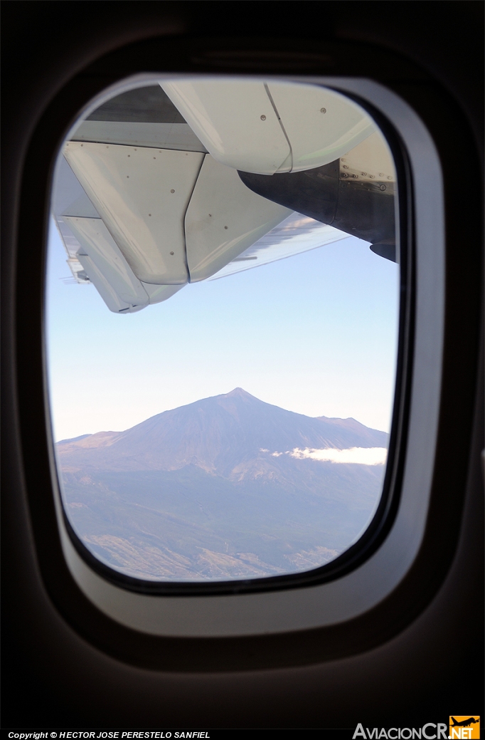 EC-LFA - ATR 72-212A - Binter Canarias