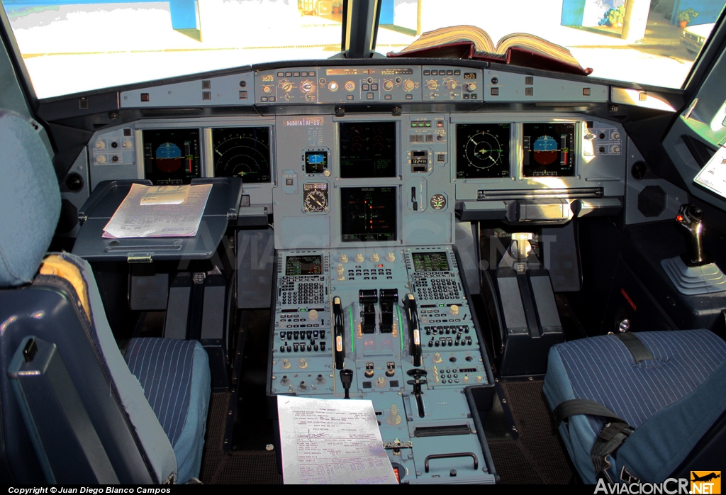 N680TA - Airbus A320-233 - TACA