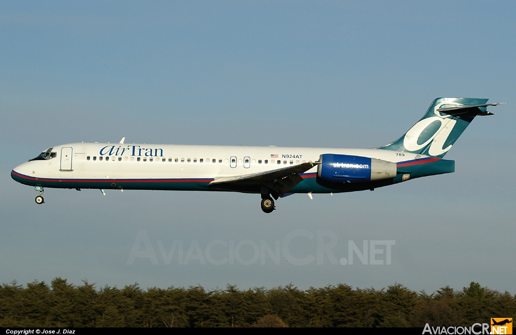 N924AT - Boeing 717-231 - Air Tran