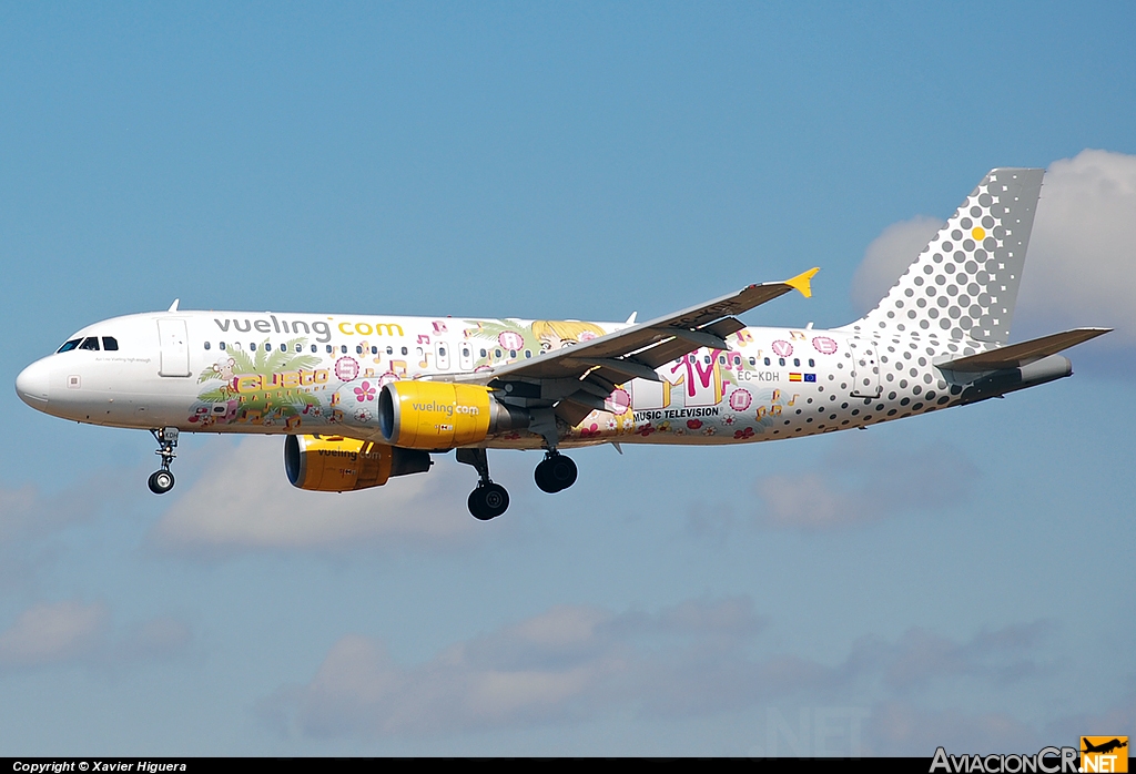 EC-KDH - Airbus A320-214 - Vueling