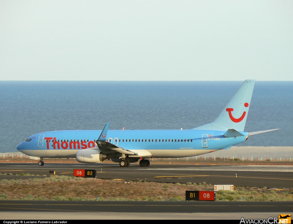 G-FDZU - Boeing 737-8K5 - Thomson Airways