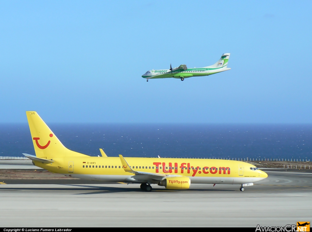 D-AHFI - Boeing 737-8K5 - TUI Fly