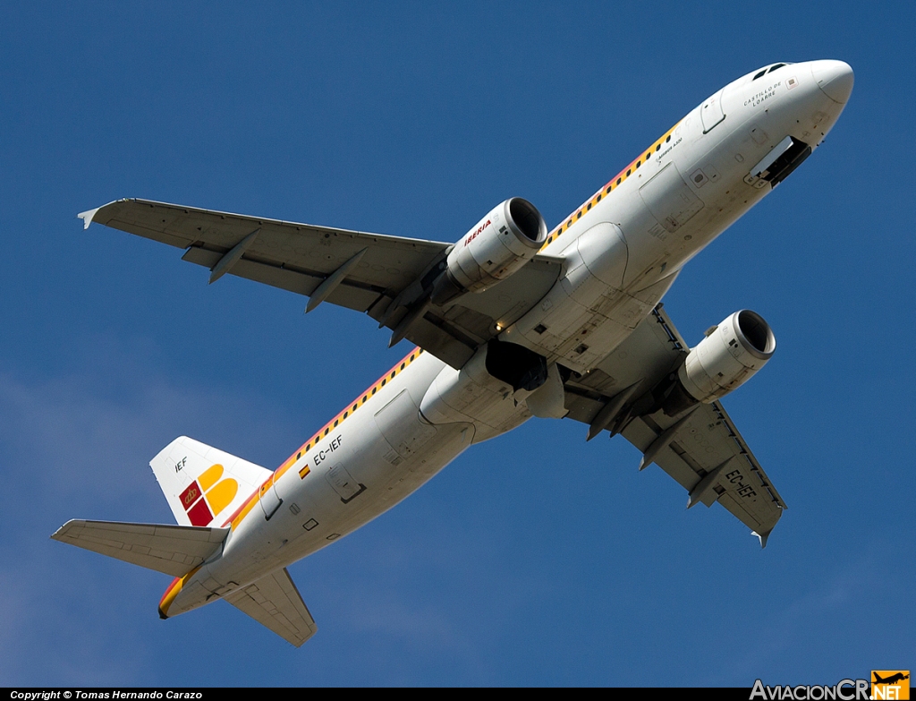 EC-IEF - Airbus A320-214 - Iberia