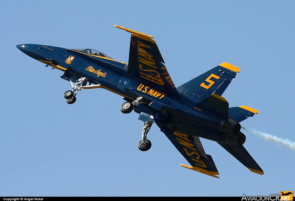 163498 - McDonnell Douglas F/A-18C Hornet - USA - Navy