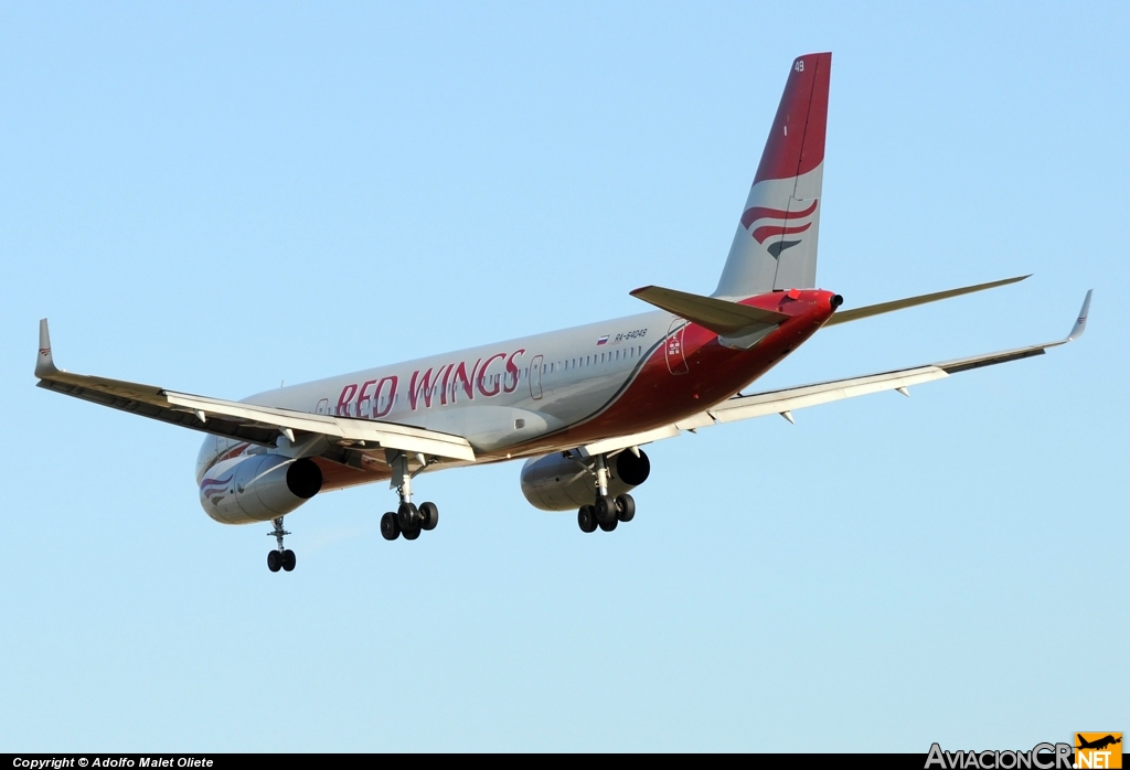 RA-64049 - Tupolev Tu-204-100 - Red Wings