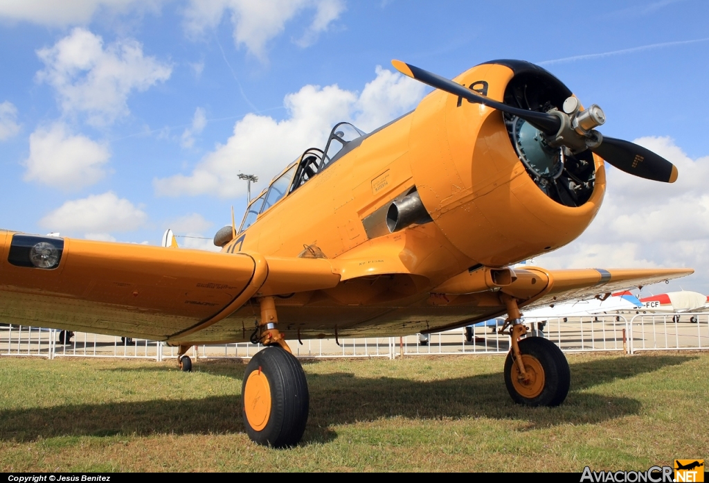 EC-DUN - North American T-6G Texan - FIO (Fundacion Infante de Orleans)