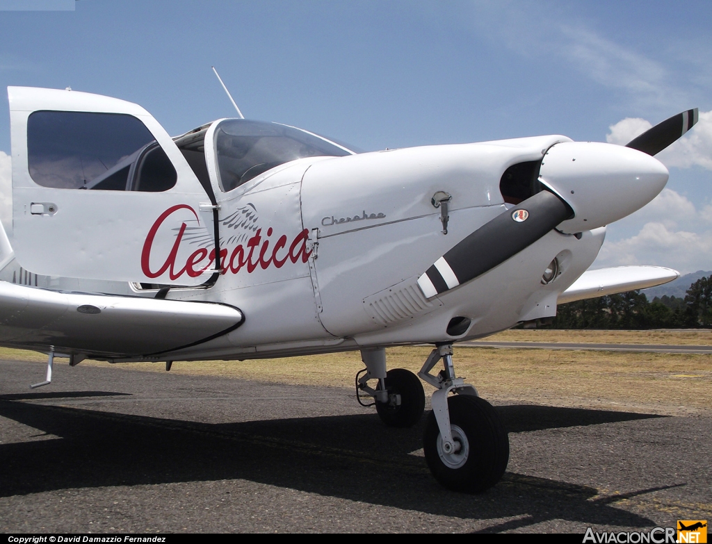 TI-AHQ - Piper PA-28-180 Cherokee D - Aerotica Escuela de Aviación
