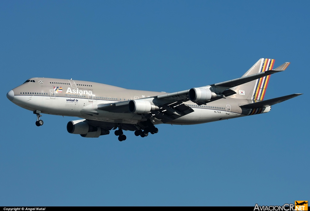 HL7418 - Boeing 747-48E - Asiana