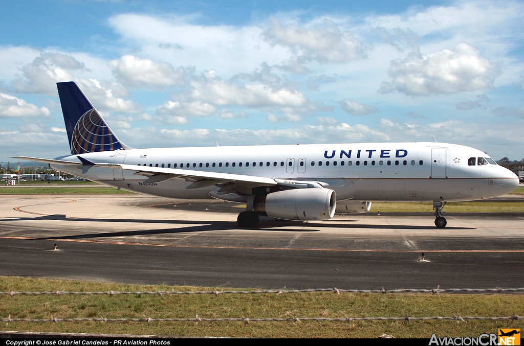 N469UA - Airbus A320-232 - Continental-United Airlines