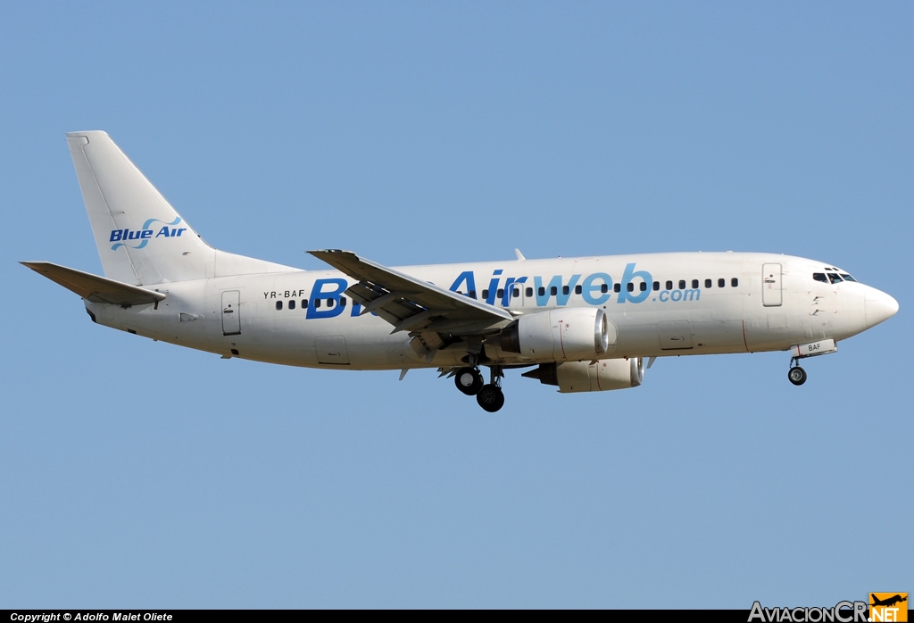 YR-BAF - Boeing 737-322 - Blue Air