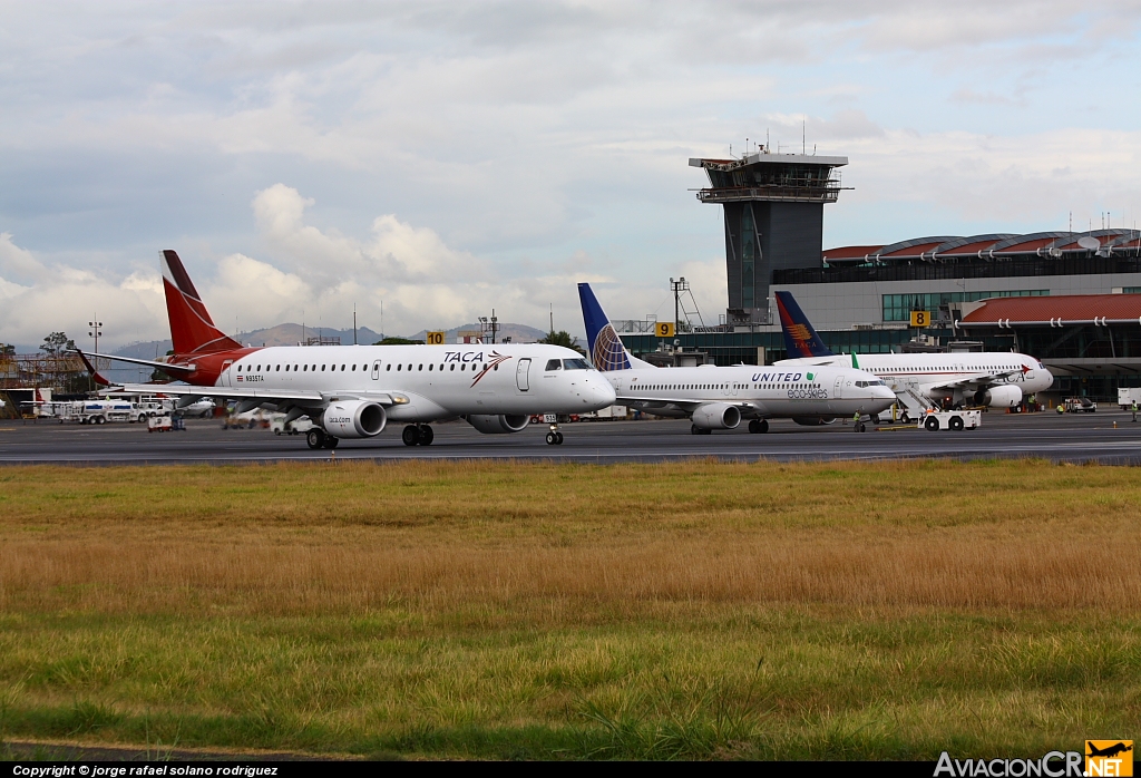 MROC - Aeropuerto - Rampa