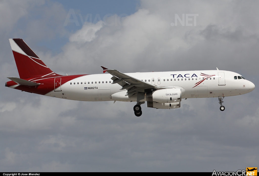 N682TA - Airbus A320-233 - TACA