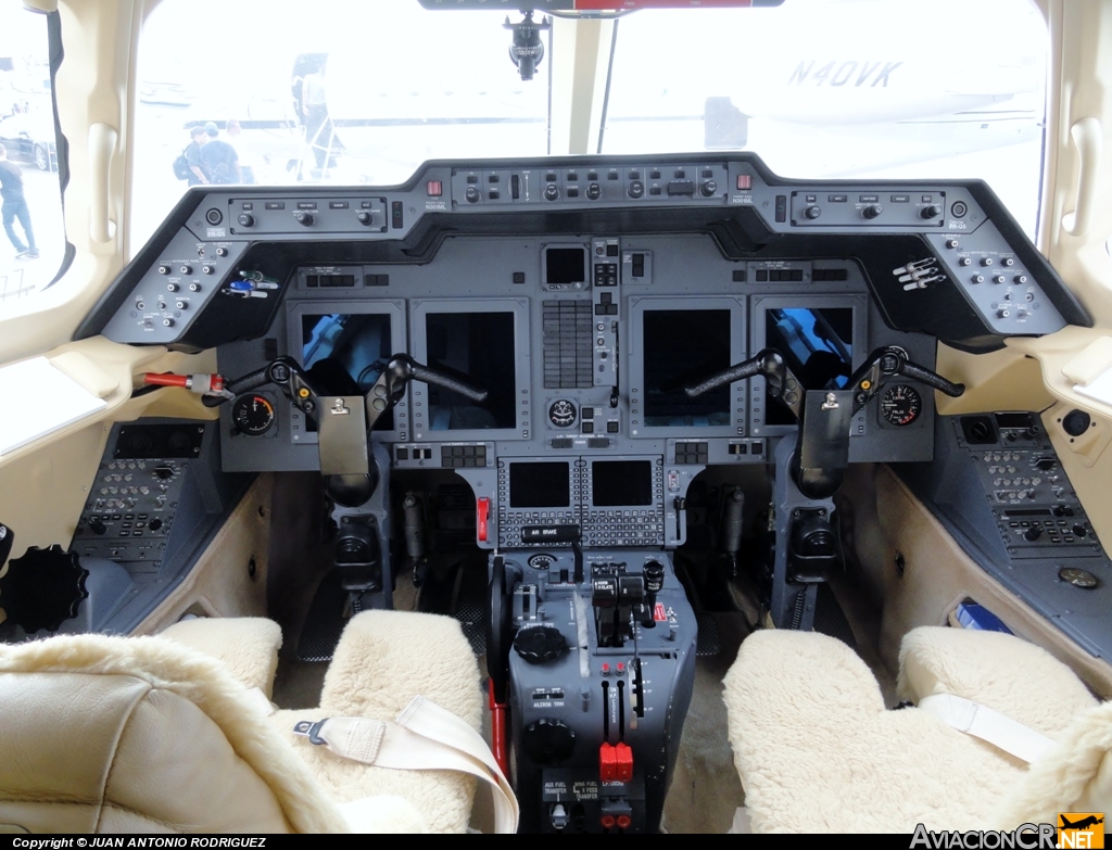 N301ML - Hawker Beechcraft 900XP - Privado