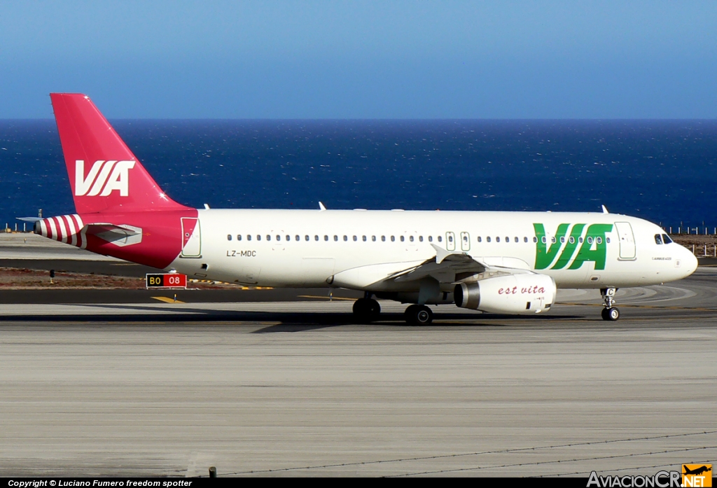 LZ-MDC - Airbus A320-232 - Air Via