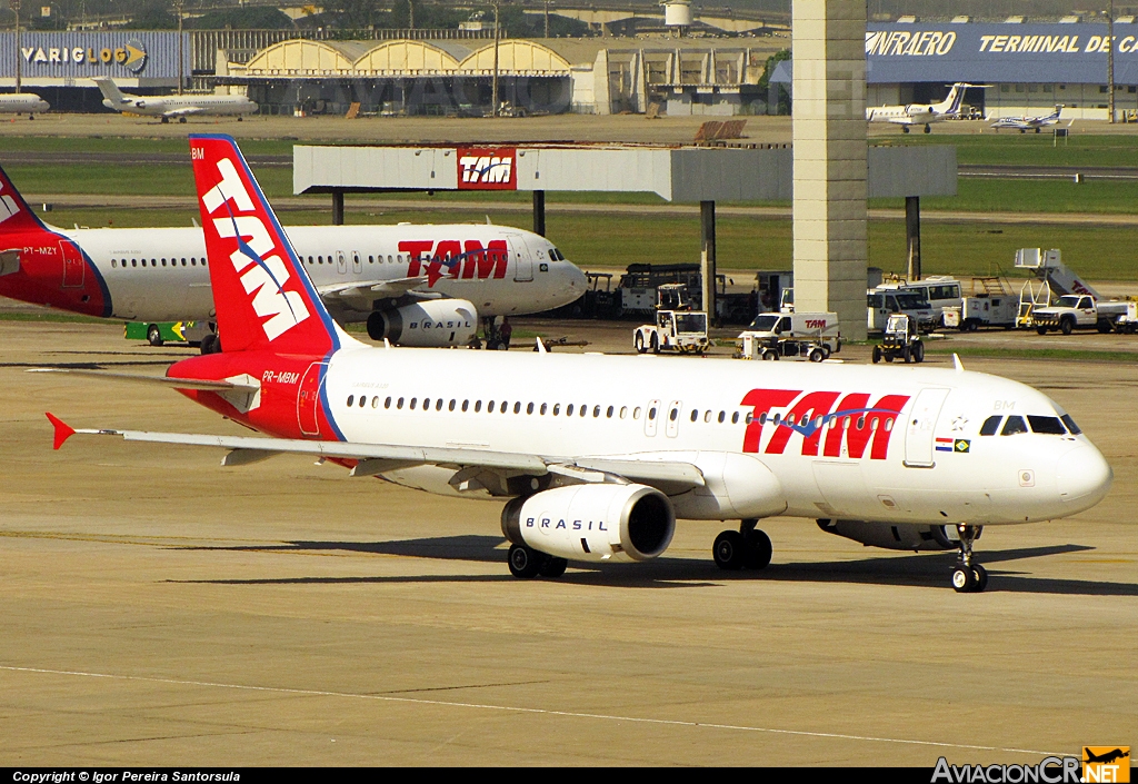 PR-MBM - Airbus A320-233 - TAM