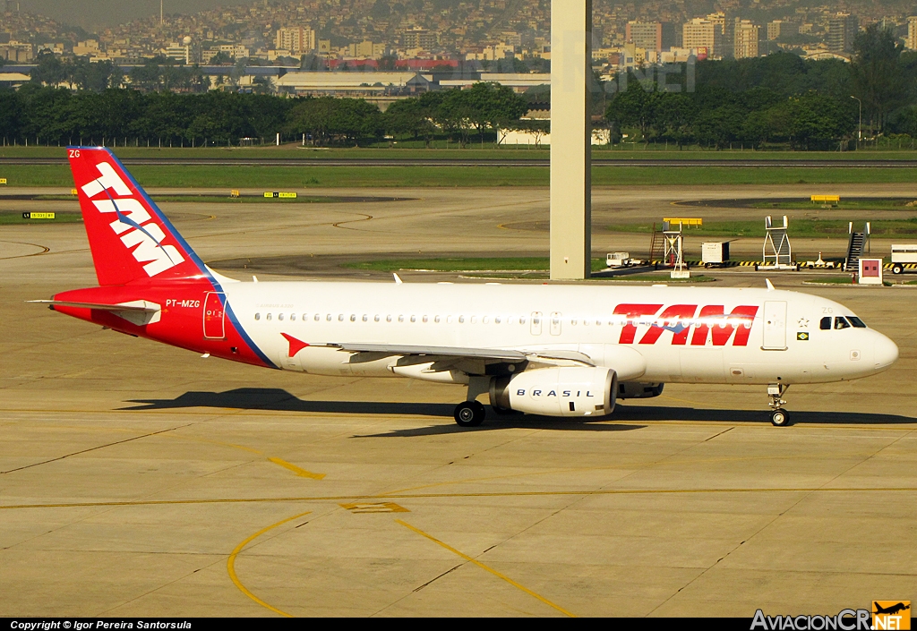 PT-MZG - Airbus A320-232 - TAM