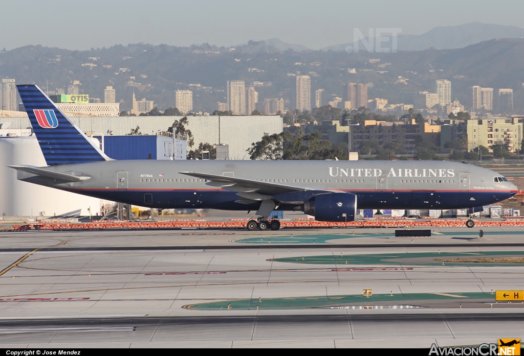 N779UA - Boeing 777-222 - United Airlines