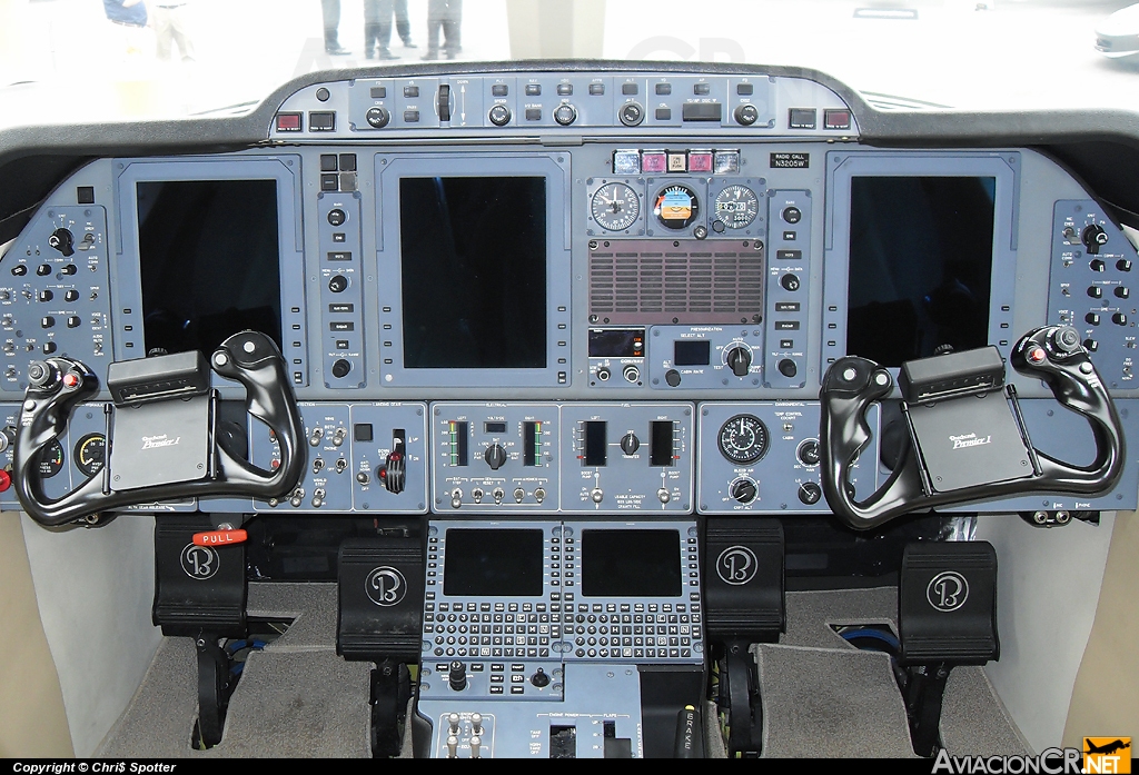 N3205W - Raytheon 390 Premier I - Privado