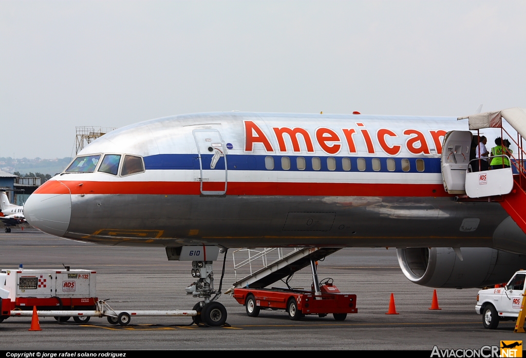 N673AN - Boeing 757-223 - American Airlines