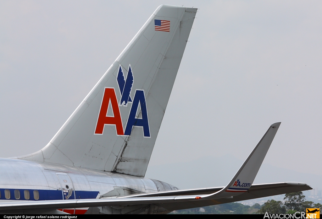 N673AN - Boeing 757-223 - American Airlines