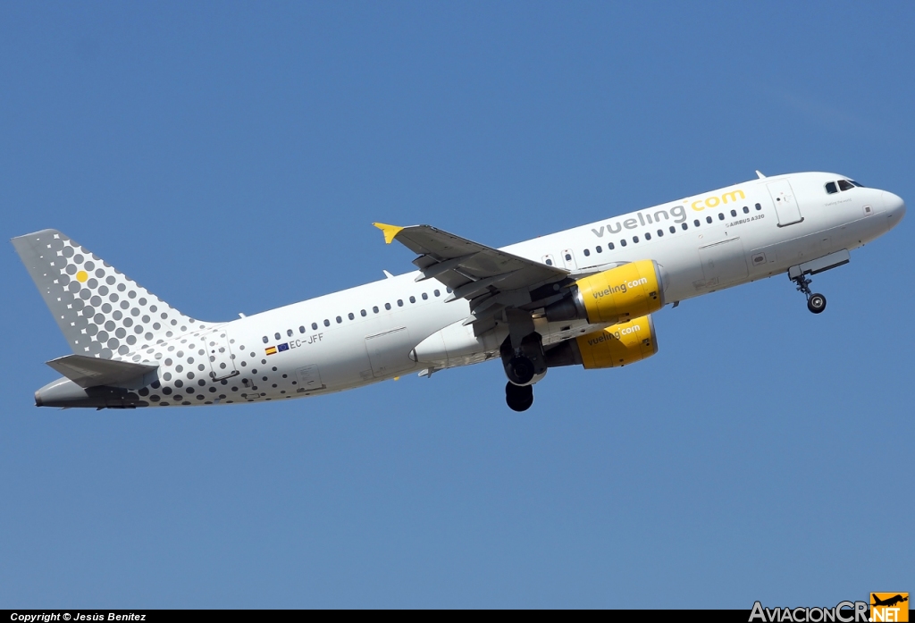 EC-JFF - Airbus A320-214 - Vueling