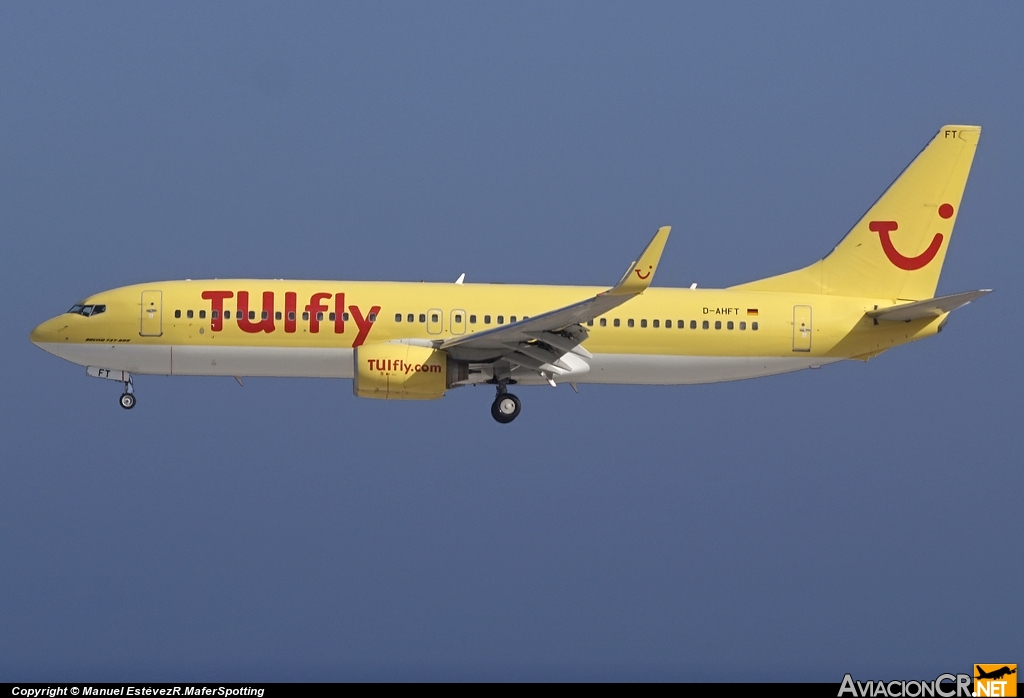 D-AHFT - Boeing 737-8K5 - Hapagfly