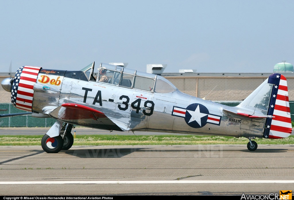 N9523C - North American T-6G Texan - Privado