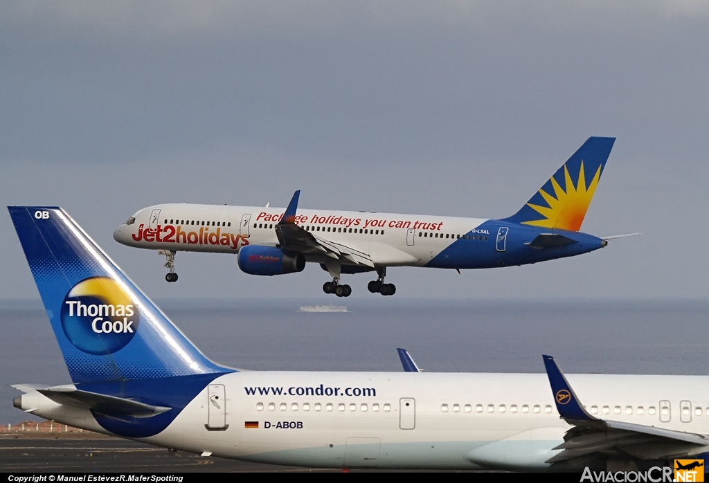 G-LSAL - Boeing 757-204 - Jet2.com