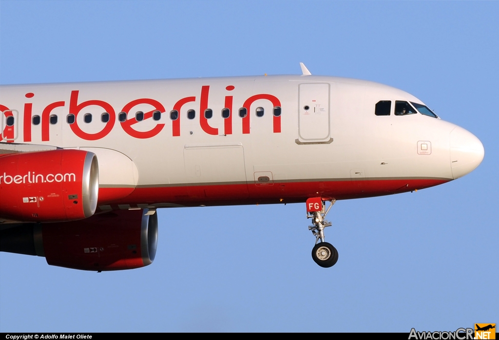 D-ABFG - Airbus A320-214 - Air Berlin