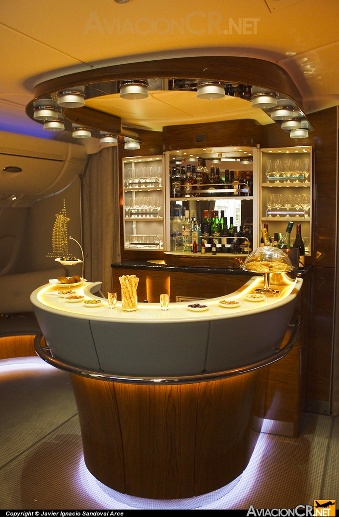 A6-EDI - Airbus A380-861 - Emirates