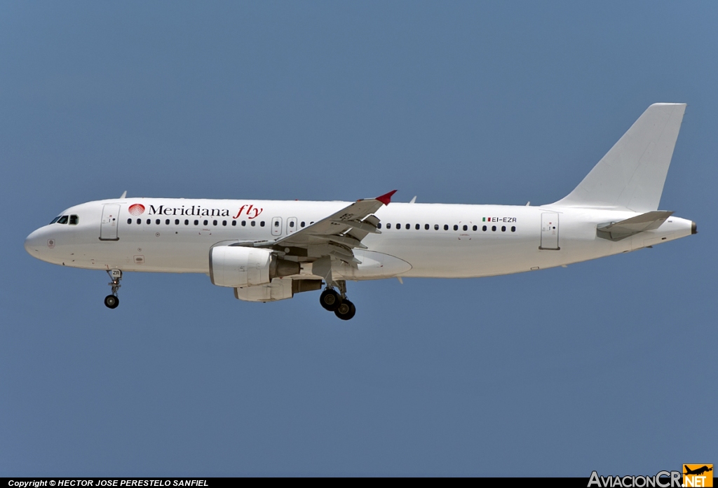 EI-EZR - Airbus A320-214 - Meridiana Fly