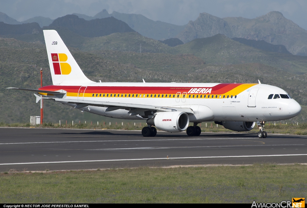 EC-JSB - Airbus A320-214 - Iberia