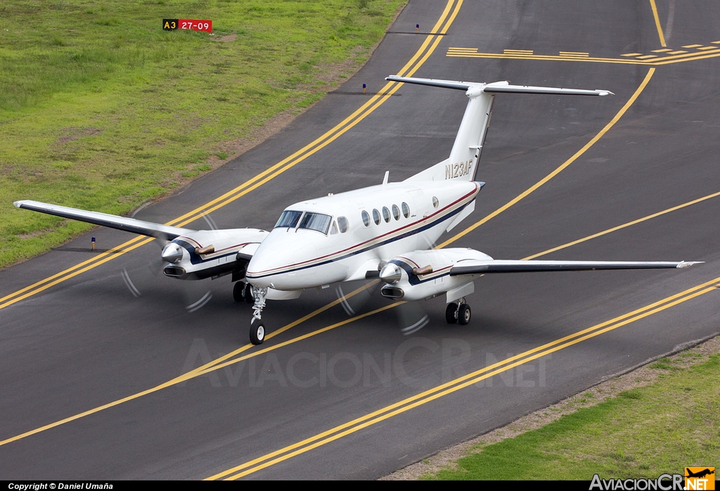 N123AF - Beechcraft B300 King Air - Aerobell