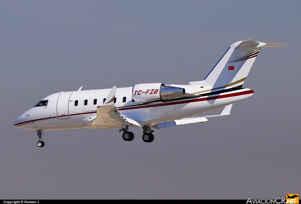 TC-FIB - Canadair CL-600-2B16 Challenger 604 - Privado