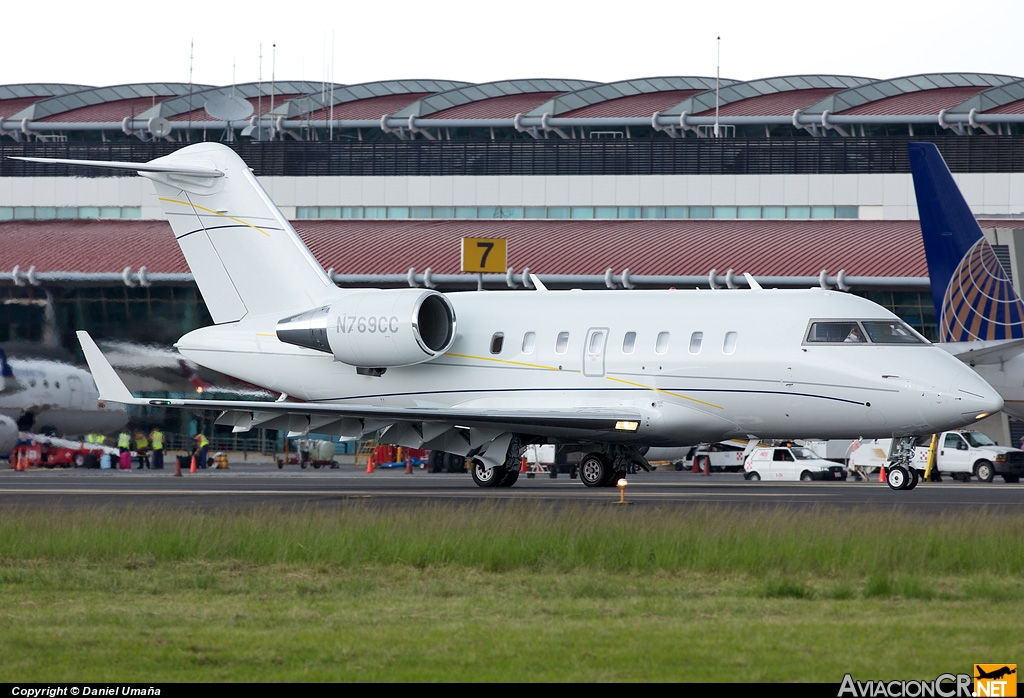 N769CC - Bombardier CL-600-2B16 Challenger 605 - Privado